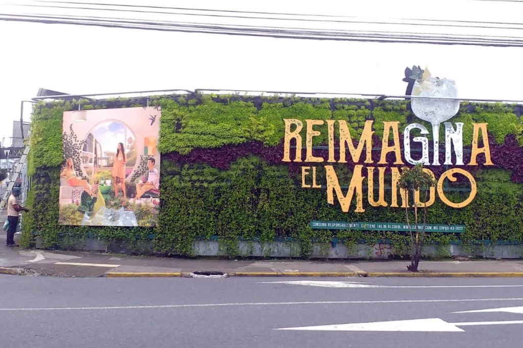 Valla Publicitaria Tanqueray 4